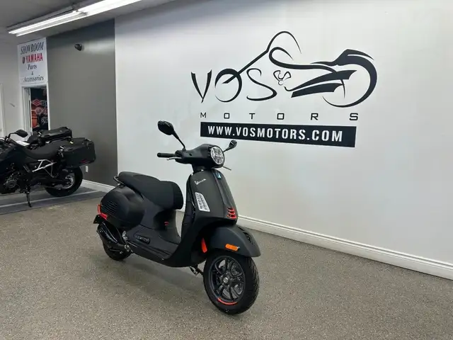 2025 Vespa GTS 310 Supersport MY 25 - V6610 - -No Payments for 1 in Scooters & Pocket Bikes in Markham / York Region - Image 6