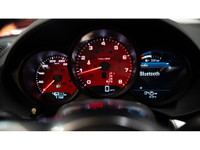 This beautiful 2018 Porsche 718 Cayman is a local Ontario vehicle with a clean Carfax report. Unleas... (image 9)