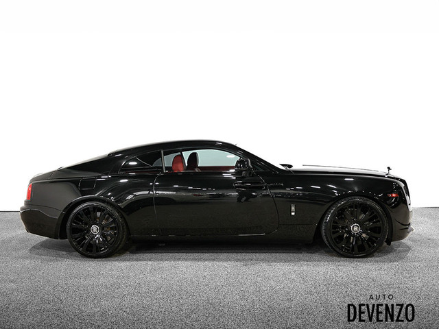 2020 Rolls-Royce Wraith Black Badge Starlight Headliner Bespoke  in Cars & Trucks in Laval / North Shore - Image 2