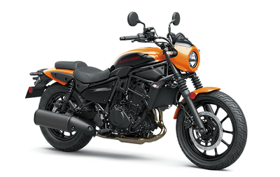 CARACTÉRISTIQUES SUPPLÉMENTAIRES DU VÉHICULE: Carénage de phare distinct Design de moto authentique...