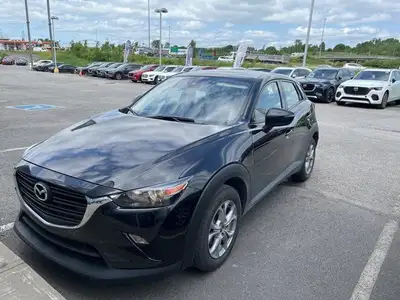Le Mazda CX-3 GS 2022 incarne l'équilibre parfait entre style, performance et fonctionnalité dans le...