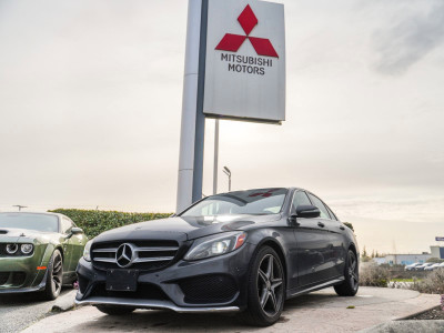 2015 Mercedes-Benz C-Class AWD | V6 | 4MATIC | PANOROOF | LOW KM