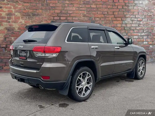 2019 Jeep Grand Cherokee Limited in Cars & Trucks in Dartmouth - Image 6
