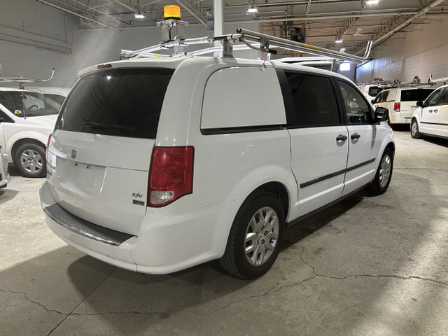 2015 Ram Cargo Van B in Cars & Trucks in City of Montréal - Image 4