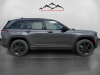 THIS 2024 JEEP GRAND CHEROKEE COMES WITH A 3.6LV6 PENTASTAR ENGINE FOR BOTH POWER AND FUEL ECONOMY.... (image 5)