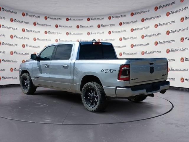 2022 Ram 1500 Sport 4x4 Crew Cab 5'7 Box in Cars & Trucks in Lethbridge - Image 4