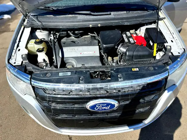 2011 Ford Edge Sport in Cars & Trucks in Edmonton - Image 16