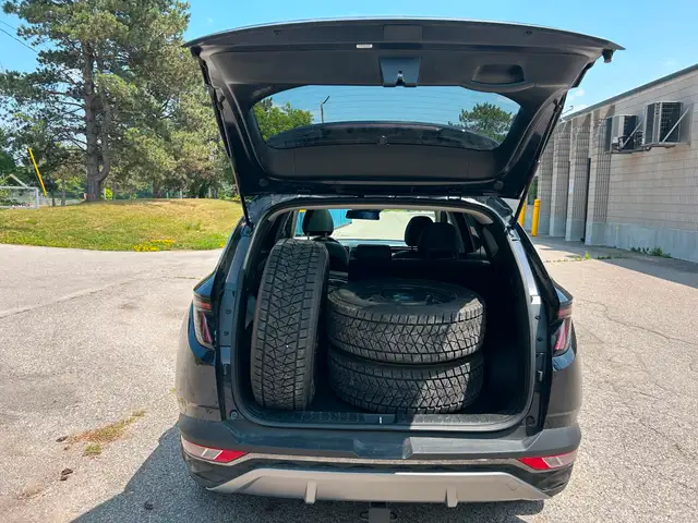 2022 Hyundai Tucson Preferred w/Trend Package LOW KMS| ONE OW... in Cars & Trucks in Markham / York Region - Image 15