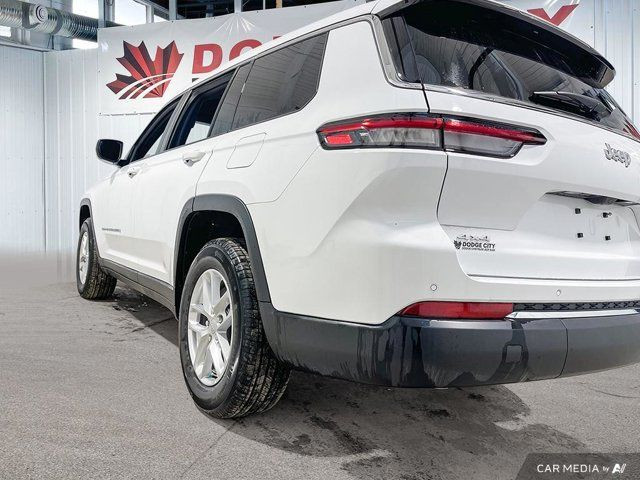 2024 Jeep Grand Cherokee L Laredo in Cars & Trucks in Saskatoon - Image 3
