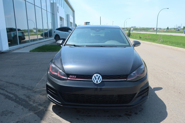 Volkswagen Golf Gti Auto 2.0L Autobahn + Keyless + Toit Ouvrant  in Cars & Trucks in Lévis - Image 2