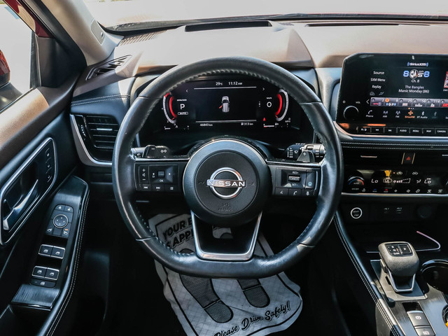 2023 Nissan Rogue Platinum in Cars & Trucks in London - Image 3