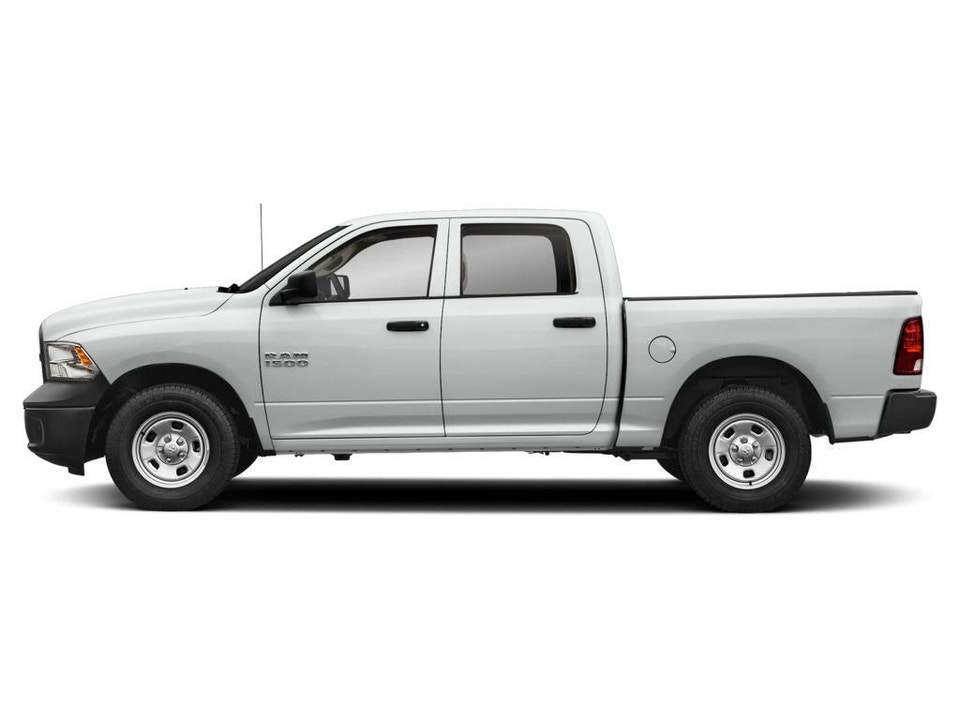 2022 Ram 1500 Classic NIGHT EDITION