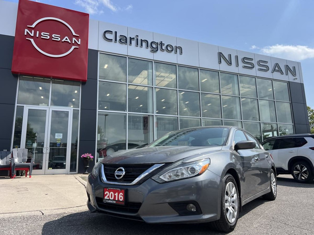 2016 Nissan Altima 4dr Sdn I4 CVT 2.5 S for sale in Cars & Trucks in Oshawa / Durham Region