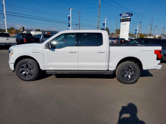  2023 Ford F-150 Lightning XLT in Cars & Trucks in Peterborough - Image 3