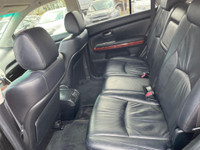 Check out this sleek 2004 Lexus RX 330 SUV! With its powerful 6 Cylinder engine and smooth Automatic... (image 7)