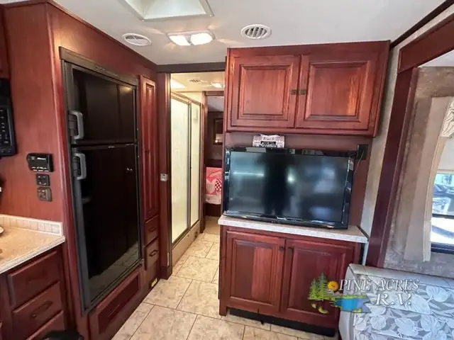 2011 Tiffin Motorhomes Open Road Allegro 32CA 53K Milles Best Pr in RVs & Motorhomes in Moncton - Image 65