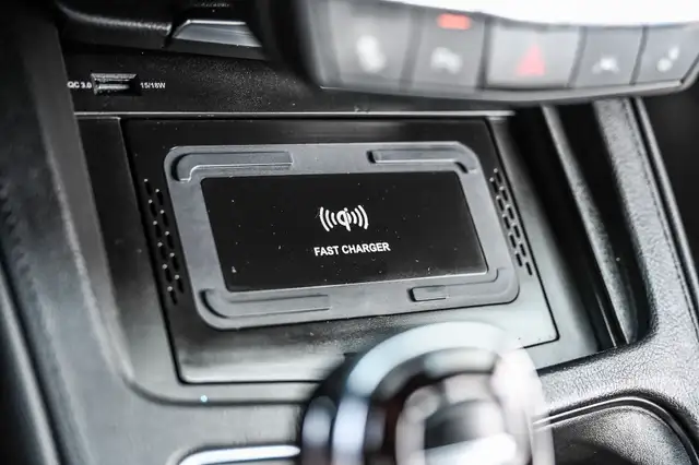 2023 Cadillac XT4 AWD Sport ONYX Package*Cuir*Carplay AWD*Mags*C dans Autos et camions dans Ville de Montréal - Image 21