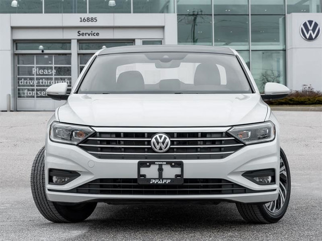 2020 Volkswagen Jetta Execline 1.4T 8sp at w/Tip in Cars & Trucks in Markham / York Region - Image 3