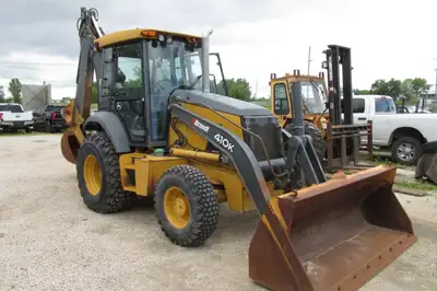 2014 John Deere 410K Backhoe ext a boom 4700 hrs well maintained unit 24 in rear digging bucket, plu...