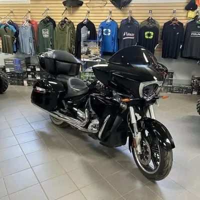 Engine: 4-stroke 50° V-Twin