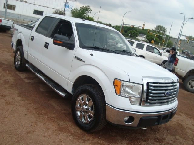 2011 Ford F-150 4X4 SUPER CREW XLT in Cars & Trucks in Edmonton - Image 4