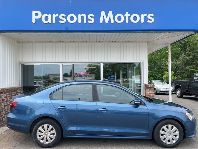 2016 Volkswagen Jetta Sedan Trendline+!HeatedSeats!Bluetooth! in Cars & Trucks in Annapolis Valley - Image 2