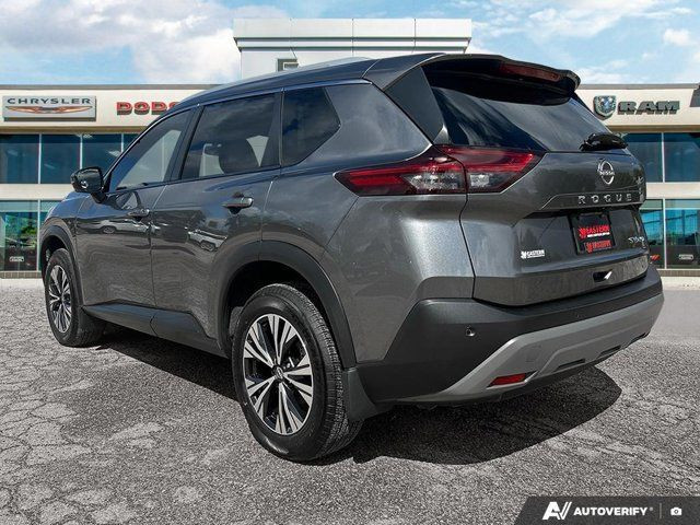 2023 Nissan Rogue SV Moonroof | Remote Start | Heated Seats in Cars & Trucks in Winnipeg - Image 3