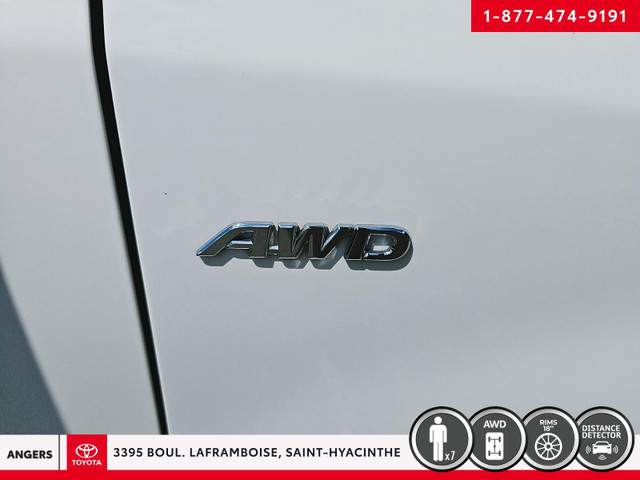 2020 Toyota Sienna in Cars & Trucks in Saint-Hyacinthe - Image 4