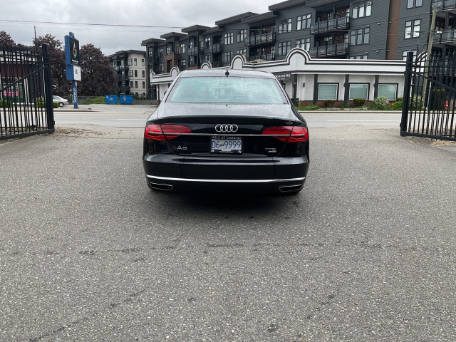 2015 AUDI A8 in Cars & Trucks in Delta/Surrey/Langley - Image 3
