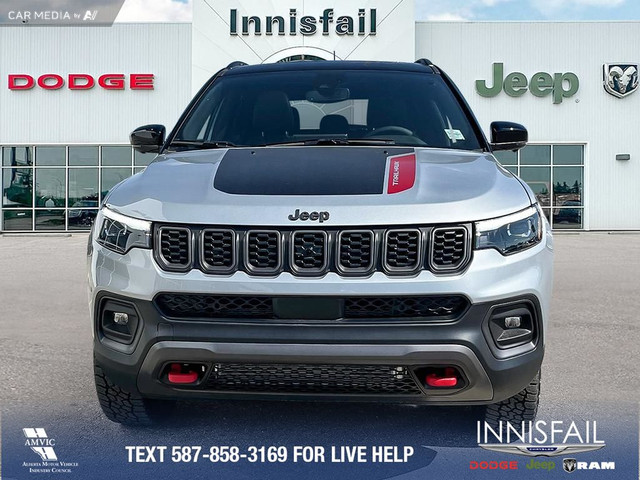2025 Jeep Compass Trailhawk TRAILHAWK ELITE, SUN AND SOUND GROUP in Cars & Trucks in Red Deer - Image 2