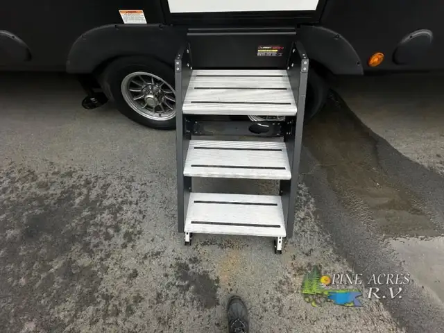 2025 Dutchmen RV Astoria 260RK in Travel Trailers & Campers in Truro - Image 4