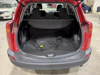 TOYOTA RAV4 XLE FWD 2015/CRUISE/CAMERA/TOIT/BLTH/AC/MAGS/AUCUN ACCIDENT/187433KM! VIN: 2T3WFREV9FW14... (image 8)