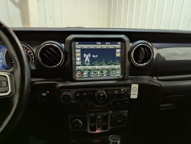 2021 Jeep Wrangler Unlimited Sahara in Cars & Trucks in Calgary - Image 26