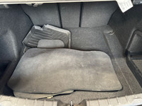 EQUIPPED WITH: BLUETOOTH - HEATED SEATS - SUN ROOF - KEYLESS START - DUAL POWER SEATS - FRONT/REAR P... (image 8)