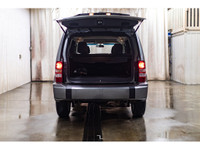 **ONE OWNER - ACCIDENT FREE** 108,123 KM This 2012 Jeep Liberty 4x4 Sport is powered by a 3.7L engin... (image 9)