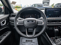 The 2025 Jeep Compass Altitude is a versatile and feature-rich Sport Utility Vehicle designed to exc... (image 1)