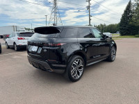 Leather Seats, Memory Seats, Heated Seats, Android Auto, Apple CarPlay! This 2022 Land Rover Range R... (image 4)
