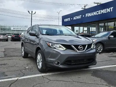 2017 Nissan Qashqai SV AWD * TOIT OUVRANT * MAGS * CAMERA * CLEA