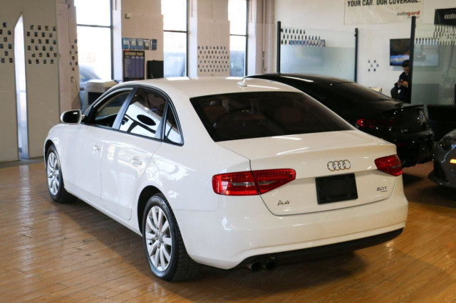 2013 Audi A4 AWD - CLEAN CARFAX|SUNROOF|HEATED SEATS in Cars & Trucks in City of Toronto - Image 4