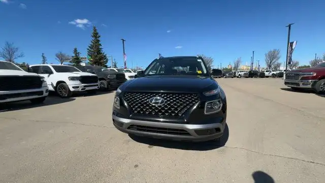 2021 Hyundai Venue Ultimate | One Owner in Cars & Trucks in Edmonton - Image 7