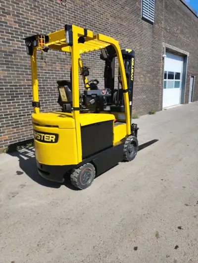 Keywords: used forklift, electric forklift, Hyster forklift, 3-stage mast forklift, 6000 lbs capacit...