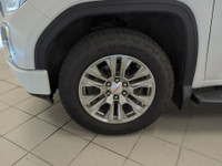Engine: 8 Cylinder Engine 6.2L/376CI L/100Km City: 16.6 L/100Km Hwy: 12.3 Safety Equipment Airbags,... (image 9)