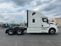 2020 FREIGHTLINER T12664ST;Heavy Duty Trucks - Conventional Truck w/ Sleeper MANAGERS SPECIAL Penske... (image 7)