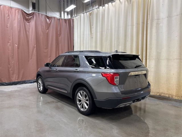 2022 Ford Explorer XLT High Package - Aluminum Wheels in Cars & Trucks in Fort McMurray - Image 3