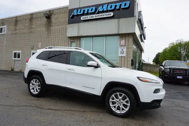 2017 Jeep Cherokee in Cars & Trucks in Oakville / Halton Region - Image 2