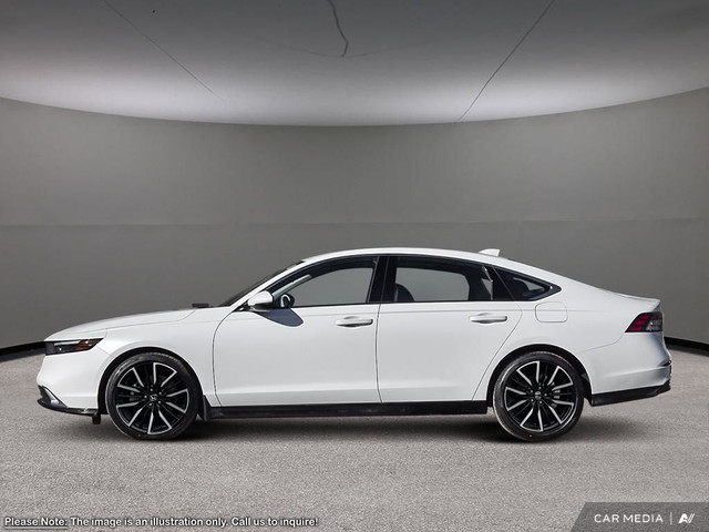 2025 Honda Accord Hybrid Touring in Cars & Trucks in Calgary - Image 4