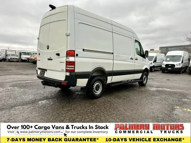 2017 Mercedes-Benz Sprinter 2500 144" HIGH ROOF 4X4 +LOW RANGE dans Autos et camions dans Région de Mississauga/Peel - Image 10