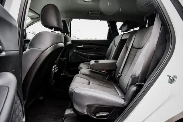 2021 Hyundai Santa Fe Preferred AWD - Heated Seats in Cars & Trucks in Kingston - Image 29