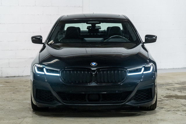 2022 BMW 5 Series M550i xDrive Berline | Adrénaline pure in Cars & Trucks in City of Montréal - Image 2
