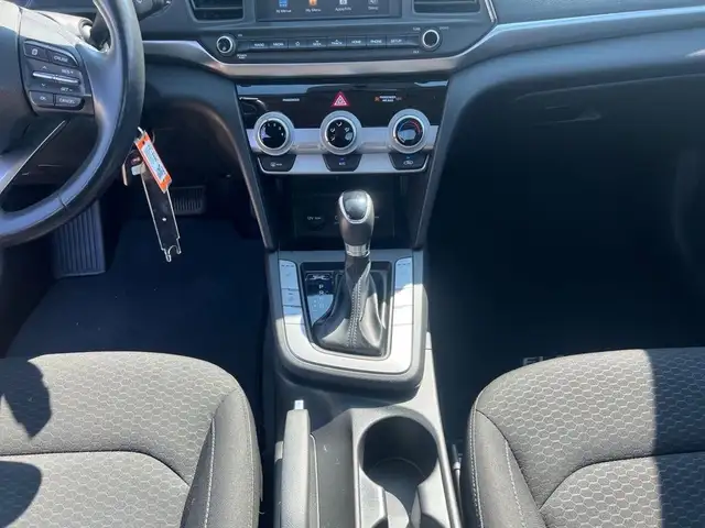 2019 Hyundai Elantra Preferred Auto in Cars & Trucks in Edmonton - Image 14